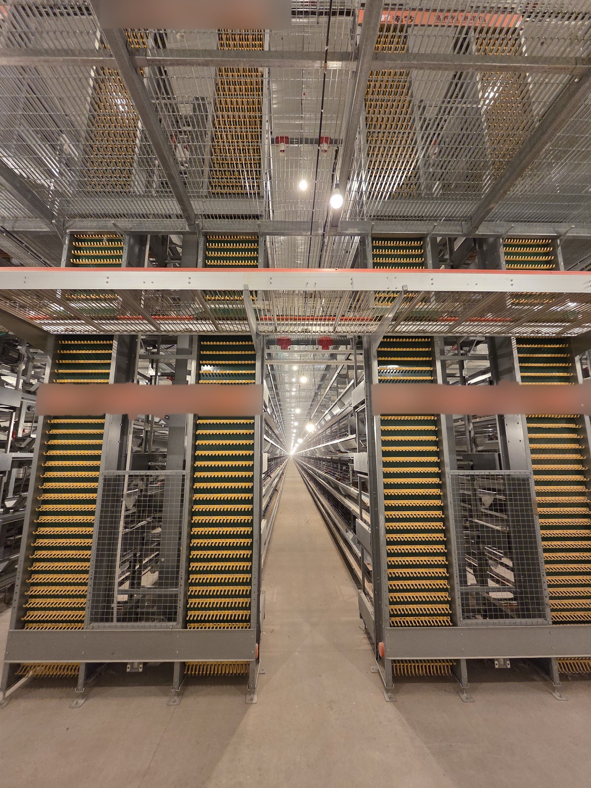 Central Passage and Upper Structure