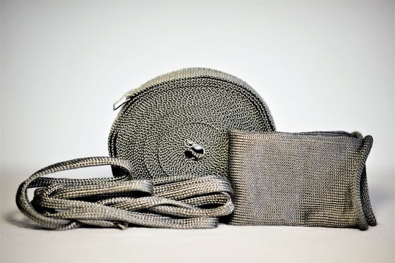 0.9mm 厚度 1000g/m² 金屬纖維於服裝耐腐蝕