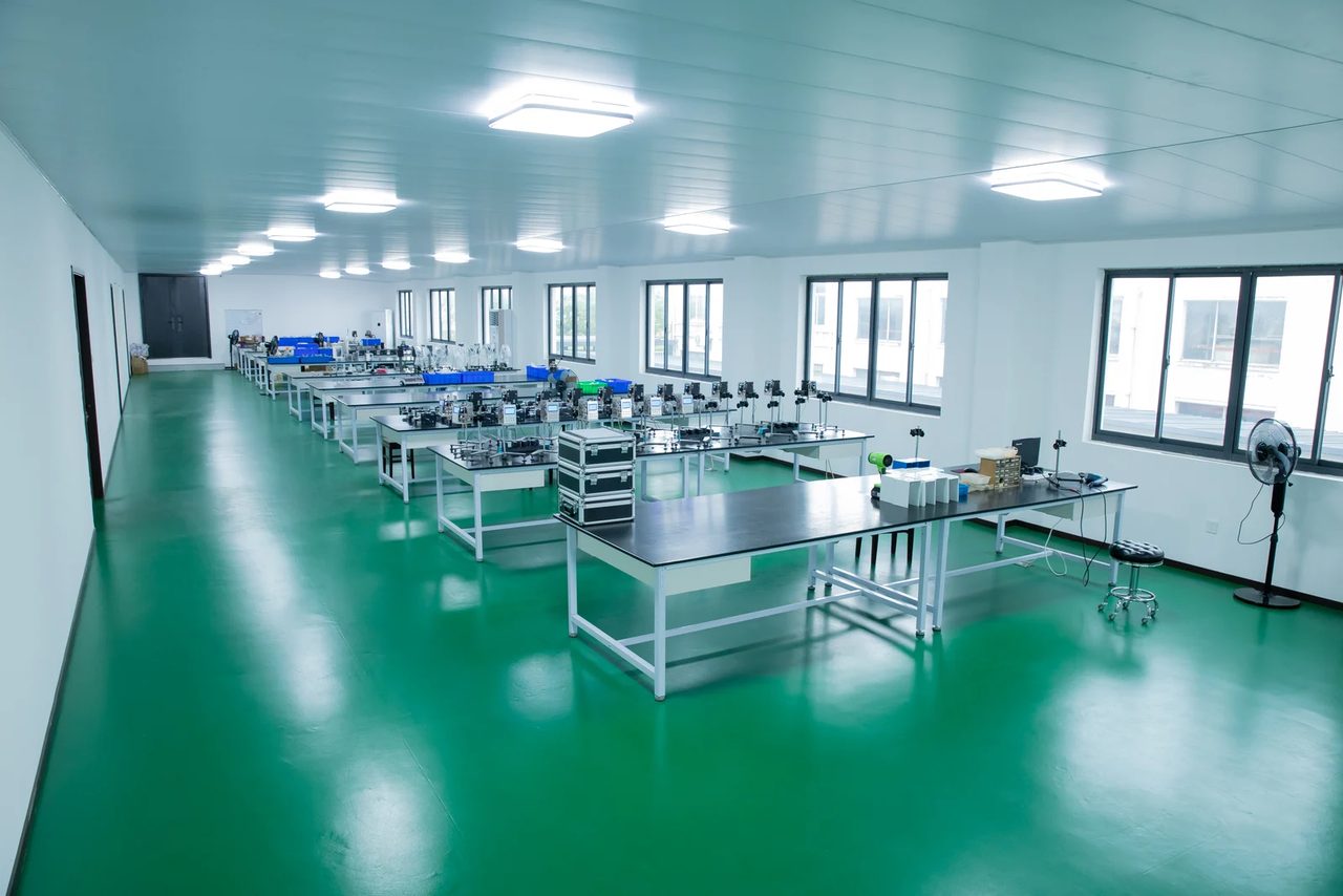 Instrument workstations